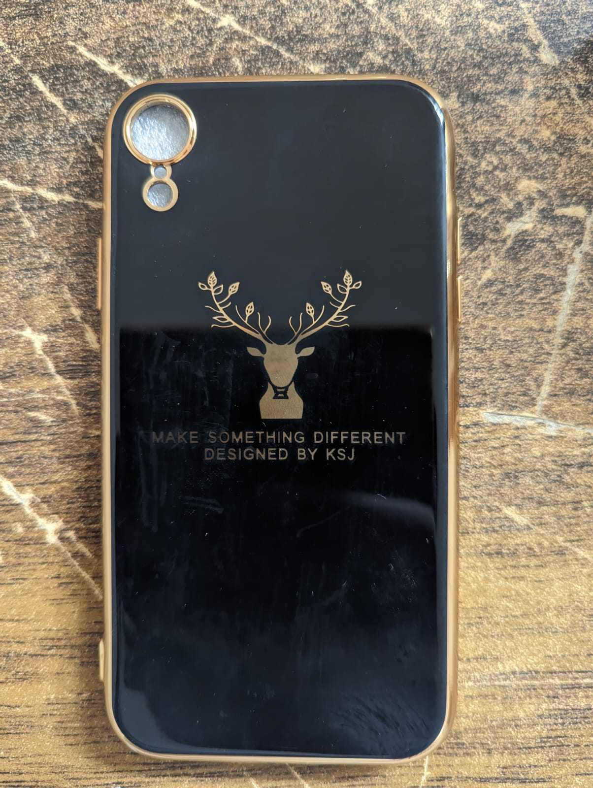 Luxury Silicon Deer Case With Golden Edges For iPhone Xr