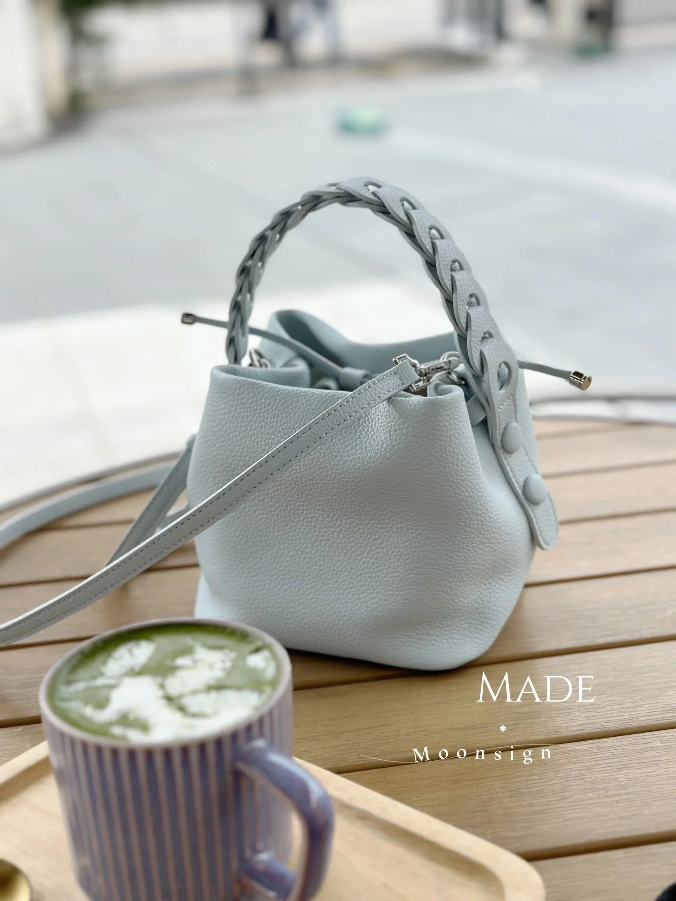 Luxury Leather Versatile Fashion Bucket Handbag For Female