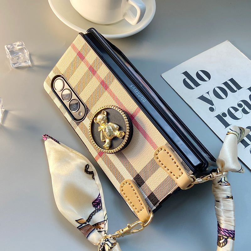 Luxury Printed Scarf Chain Bracelet And Chain Bear case for Samsung Galaxy Z Fold 4