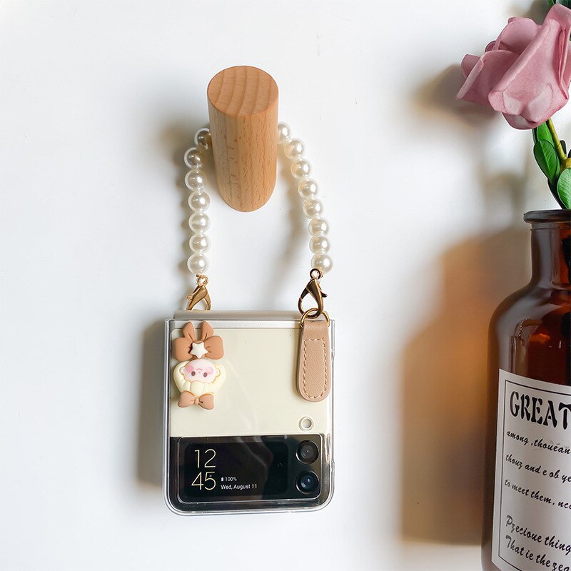 Premium luxury Cute Sweet Girl Pearl Chain Bracelet Phone Case for Samsung Galaxy Z Flip 3