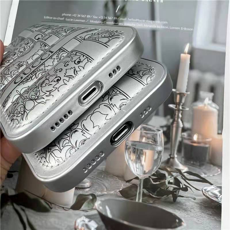 Premium Trendy Shockproof Puffer Back Case Cover for iPhone 13