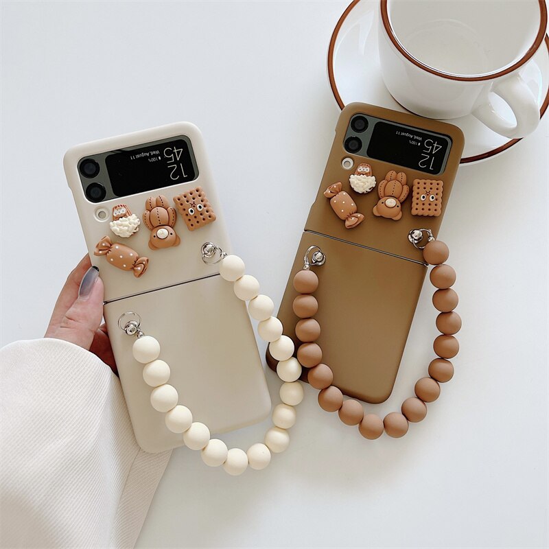 Premium luxury Cute Candy Bear Bracelet Phone Case for Samsung Galaxy Z Flip 3