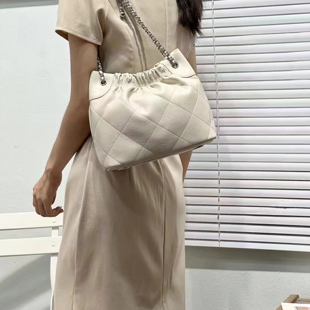 Luxury Leather Metallic Charm Handbag For Female