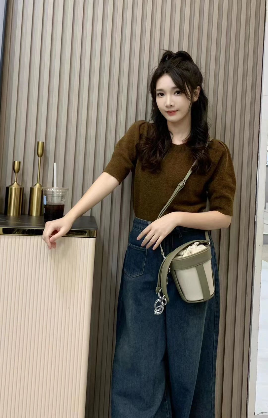 Luxury Leather Dual Shade Barrel Handbag For Female