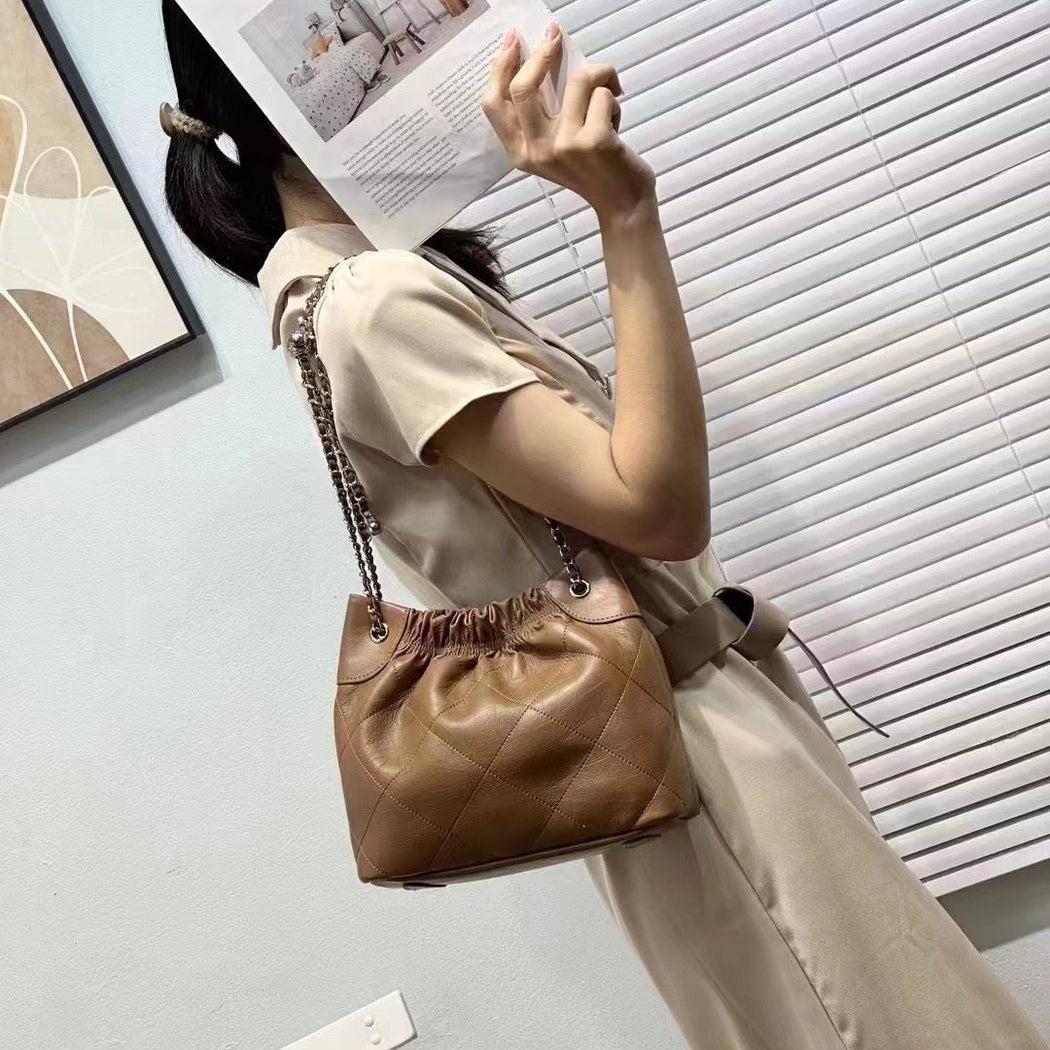 Luxury Leather Metallic Charm Handbag For Female