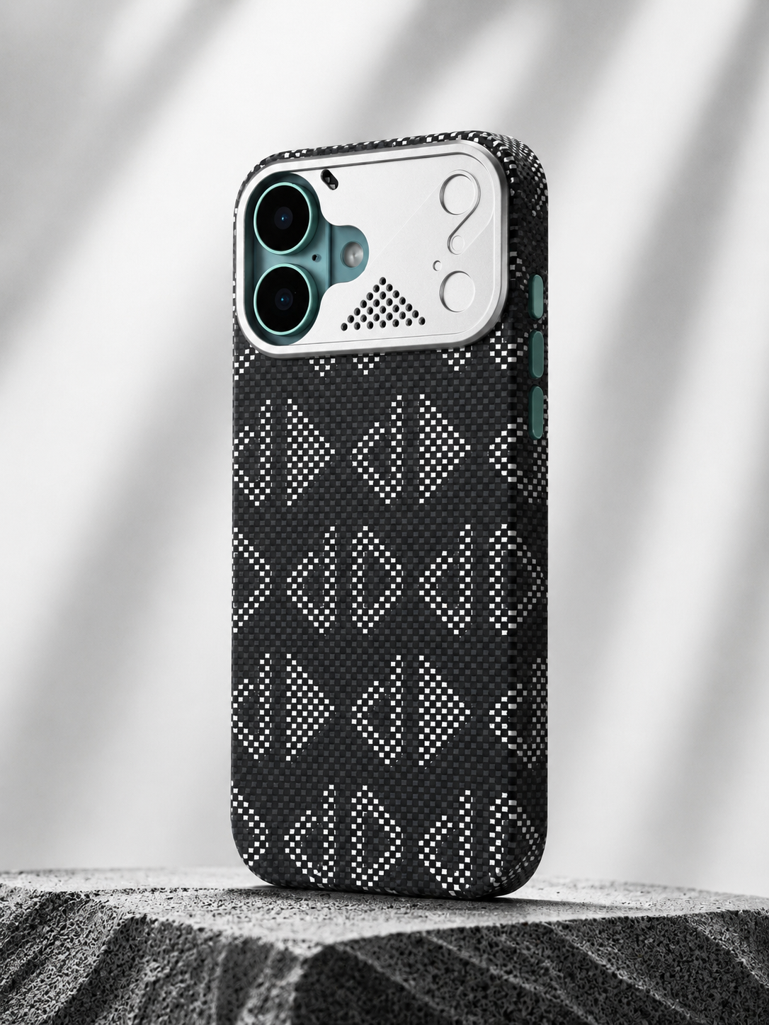 iPhone Ultra Slim Triangle Case with Metal Camera Shield