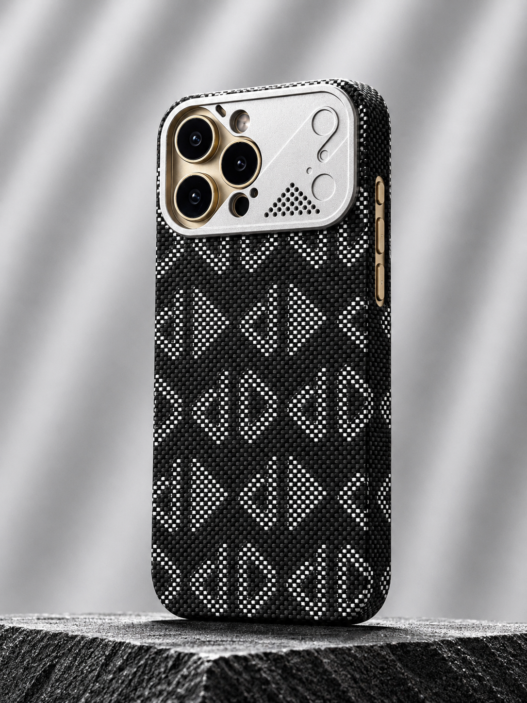 iPhone Ultra Slim Triangle Case with Metal Camera Shield