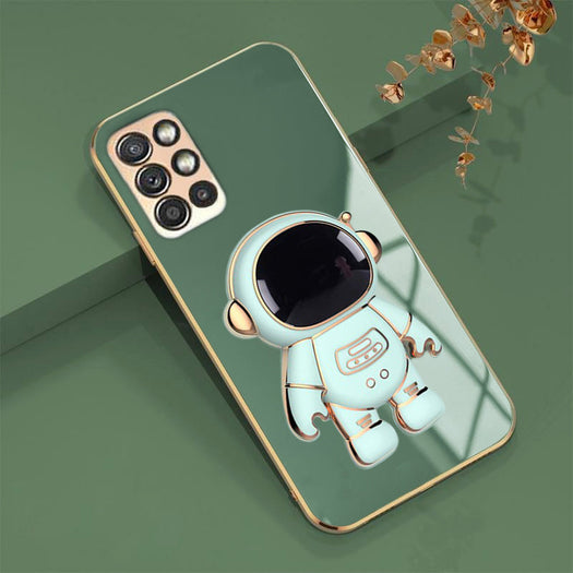 Astronaut Luxurious Gold Edge Back Case For OnePlus 8T