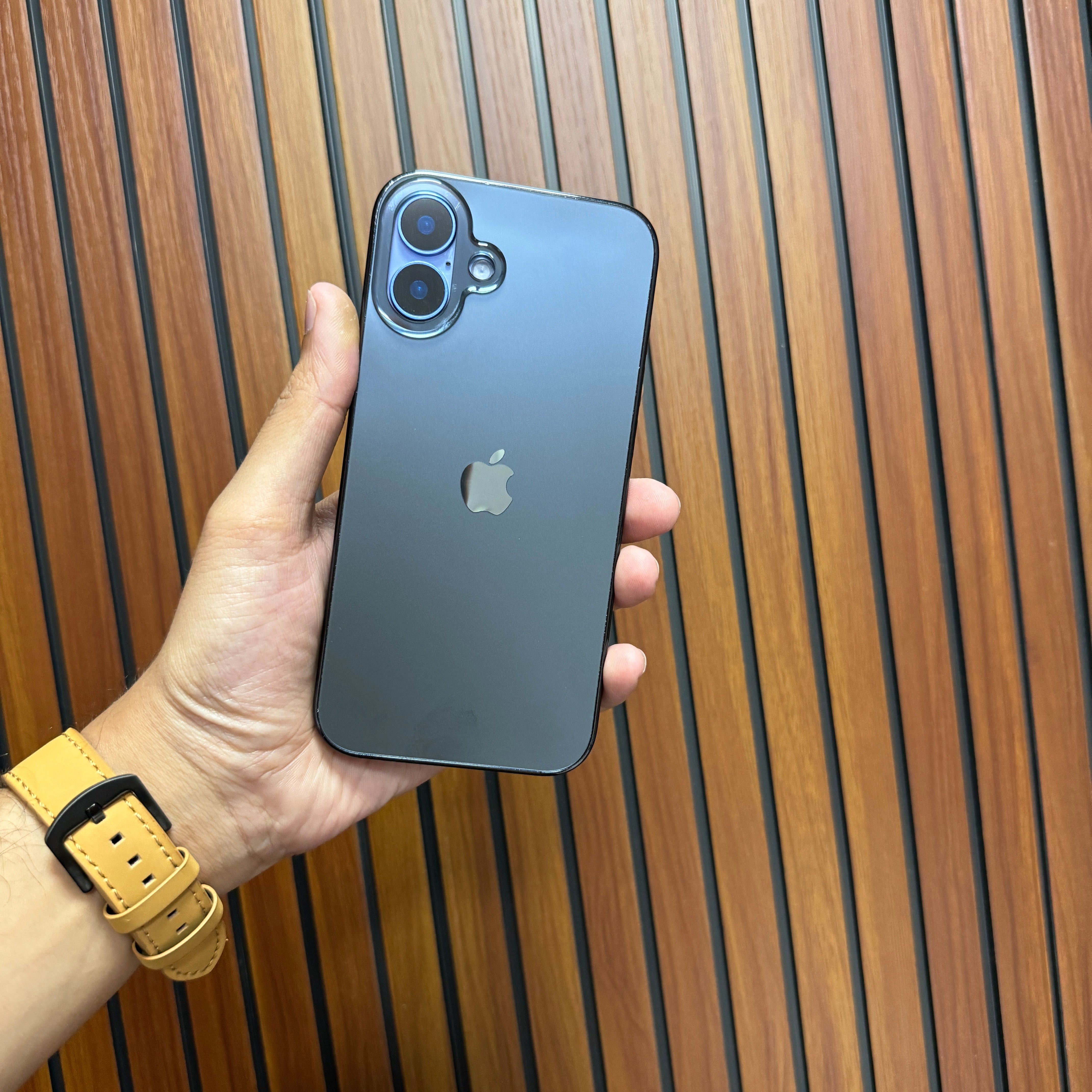 New Concept Ultra Thin Protection Case For iPhone 16