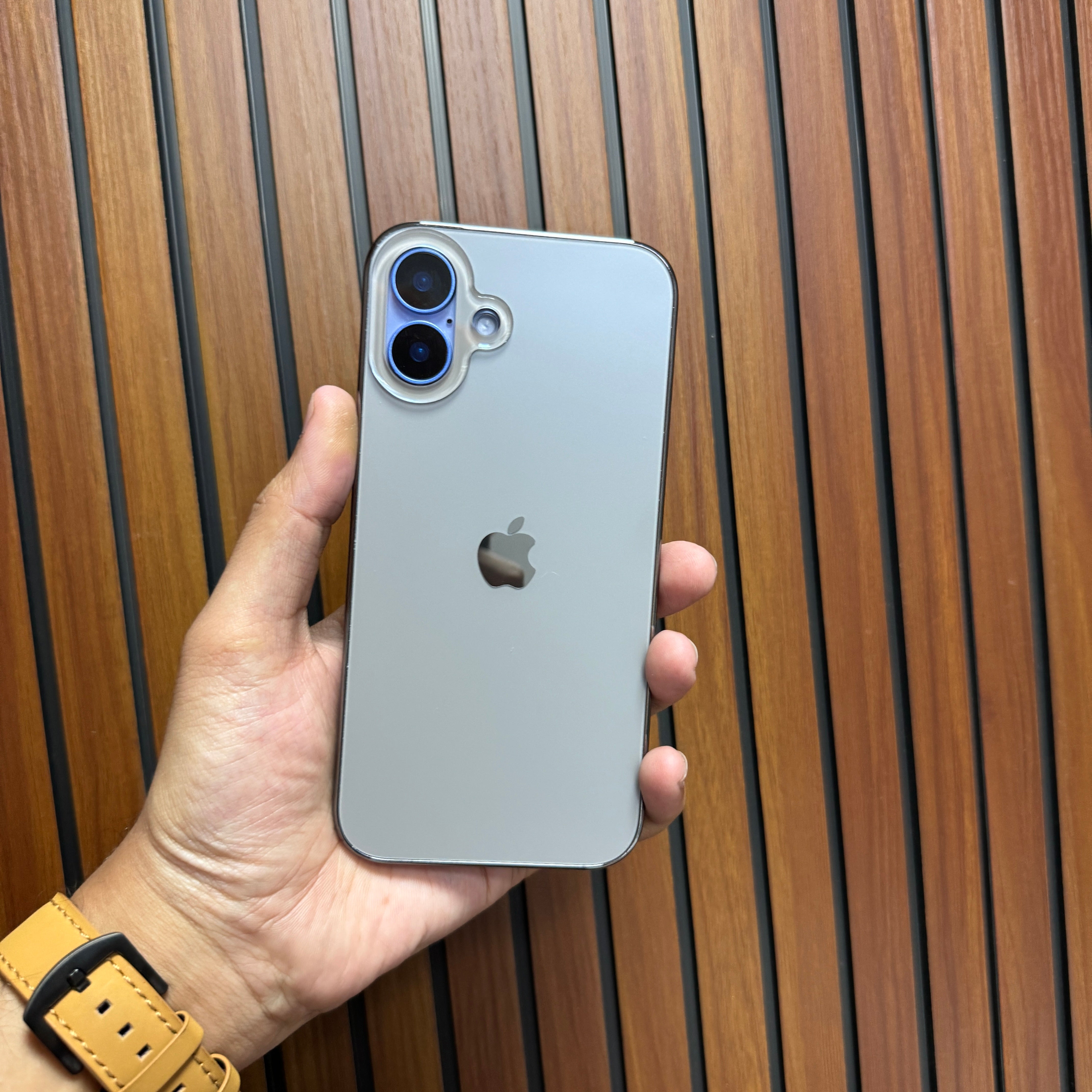 New Concept Ultra Thin Protection Case For iPhone 16