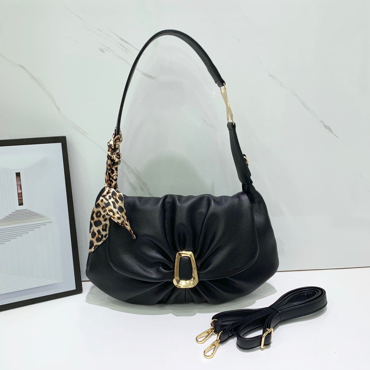 Luxury Vintage Cloud Leather Handbag For Female