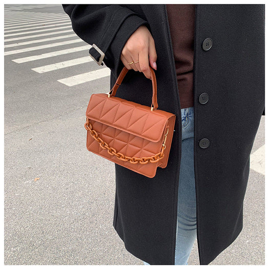 Luxury Trendy Fashion Chain Crossbody Purse For Women