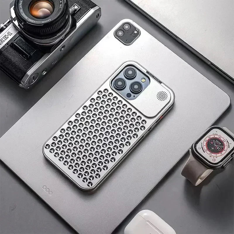 New Metal Hybrid Cover For iPhone 16 Series