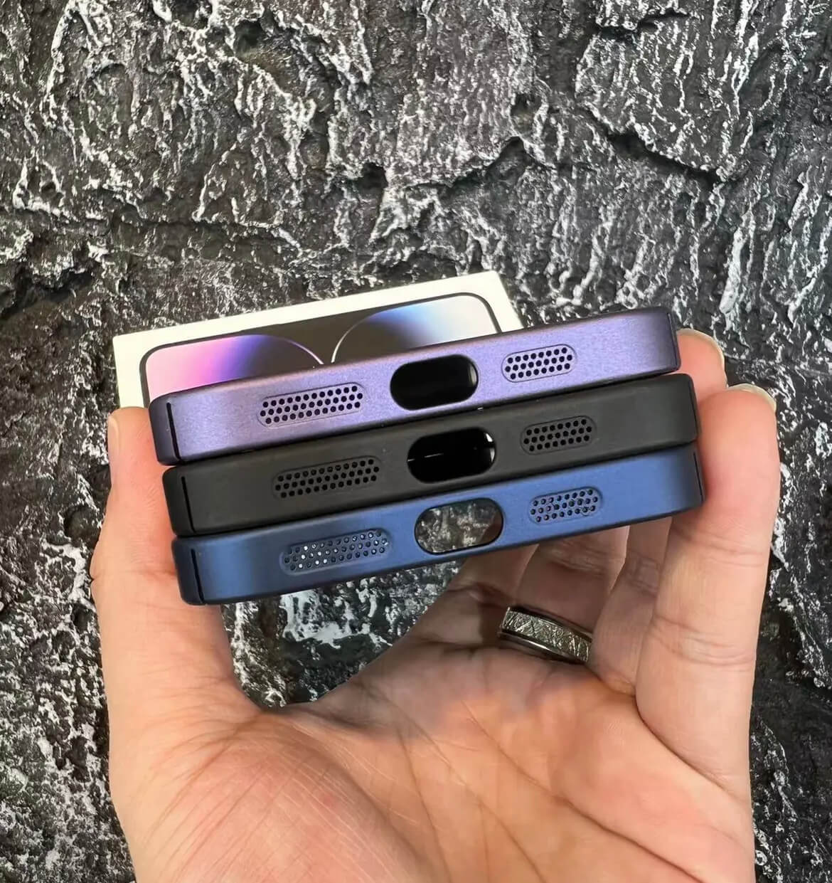 Camera Lens Stand Case For iPhone 14