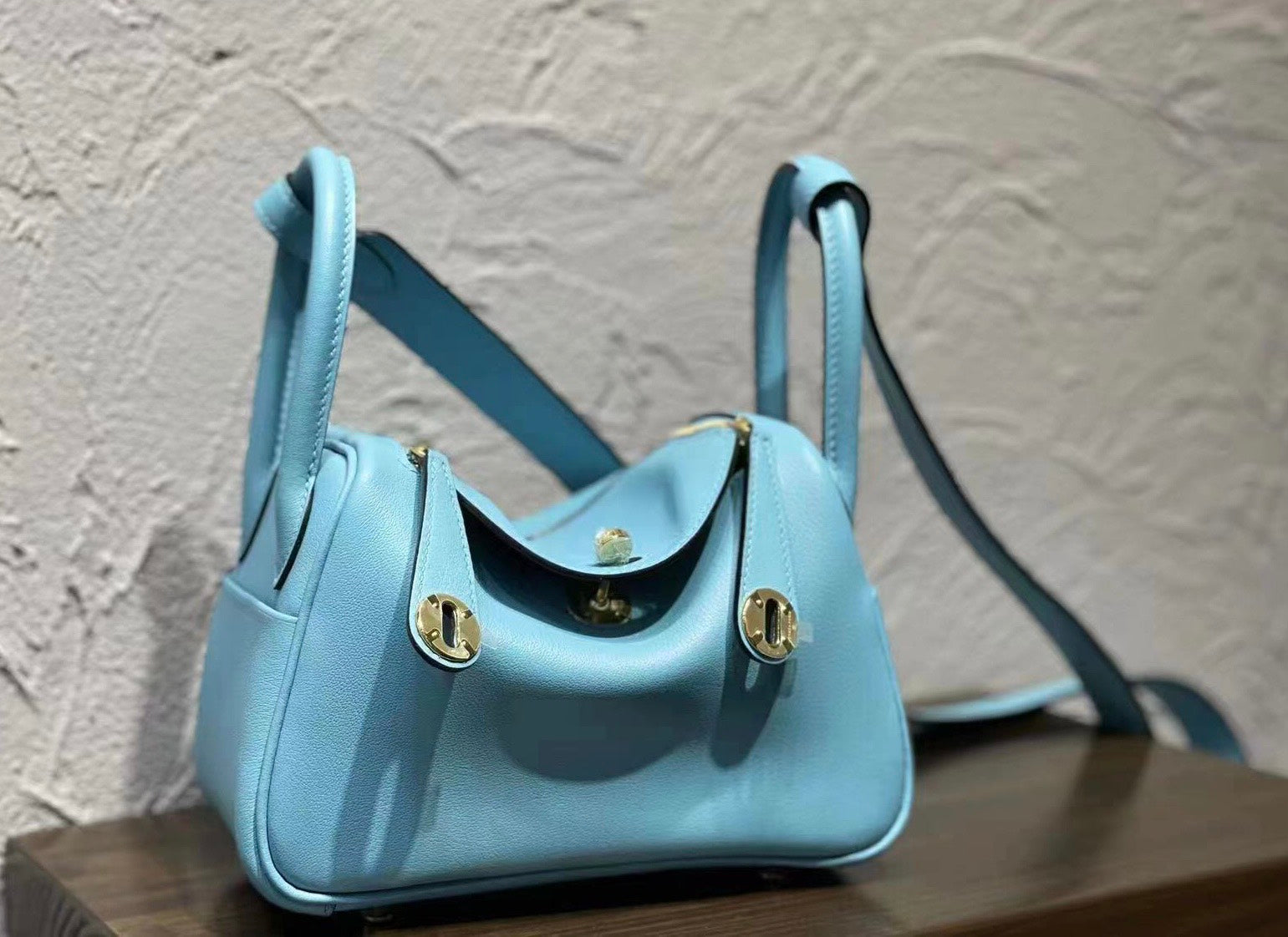 Luxury Leather Laurel Hobo Mini Handbag For Female