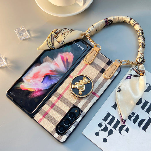 Luxury Printed Scarf Chain Bracelet And Chain Bear case for Samsung Galaxy Z Fold 4