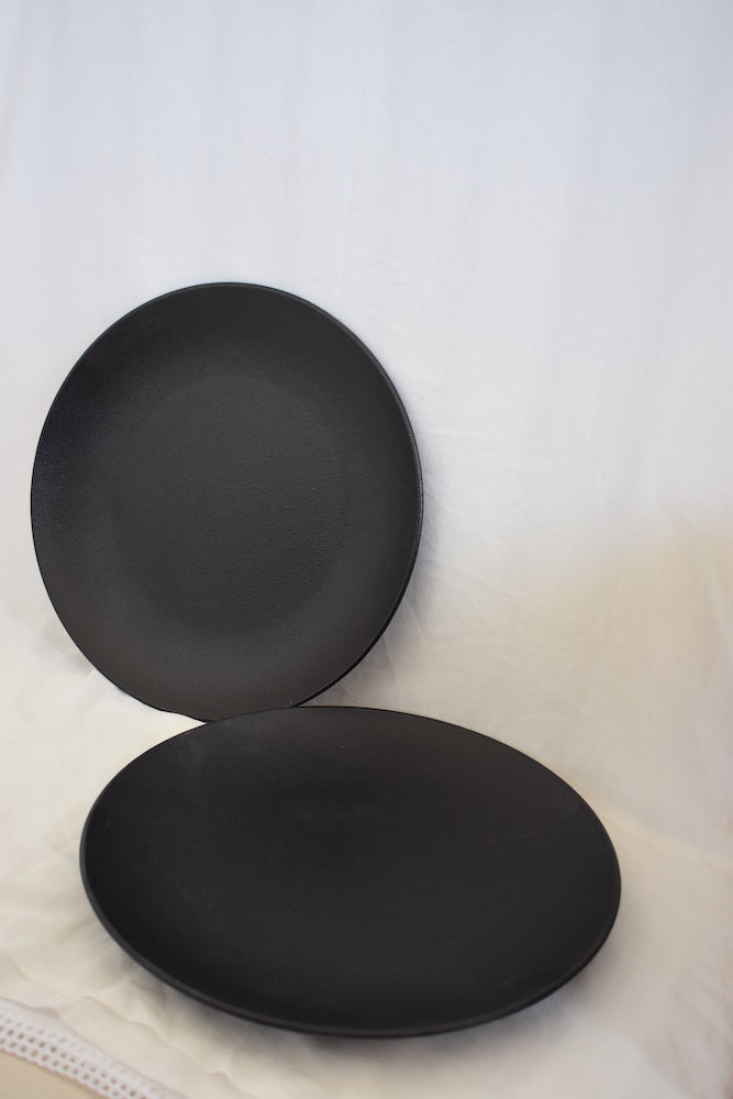 Ariane Dazzle Black Solid Ceramic Round Rimless Dinner Plate 27cm- Set of 2